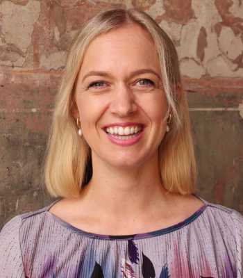 Headshot of Sonia Hardy, the Executive Director - Impact & Patient Programs at Canteen Australia