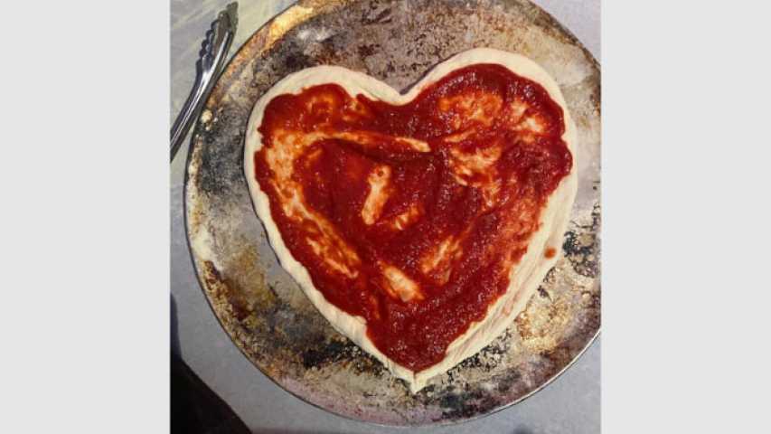 heart shaped pizza
